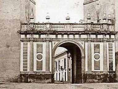 LA PUERTA DE SAN FERNANDO